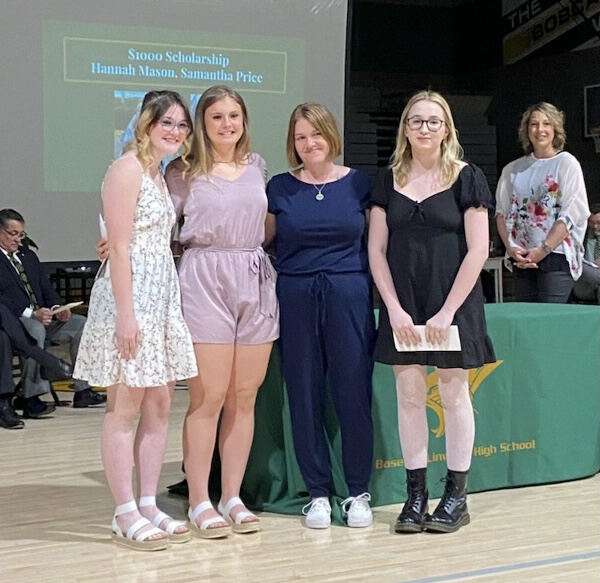 2022 Recipients of the scholarship $1,000 each to attend trade school.
